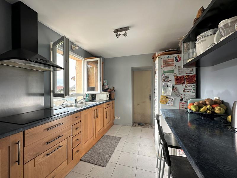 Maison - 86 m² - 5 pièces