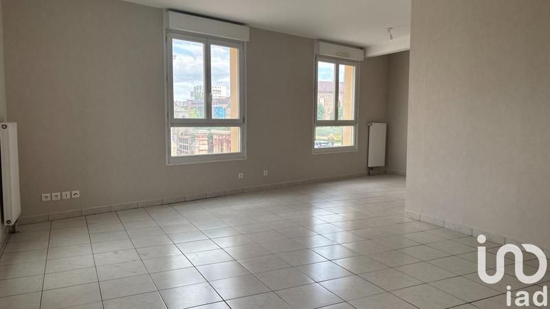 Appartement - 96 m² - 5 pièces