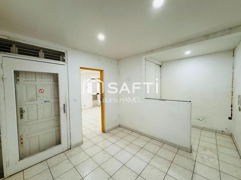 Maison - 209 m² - 8 pièces