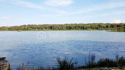 Terrain - 240 000 m²