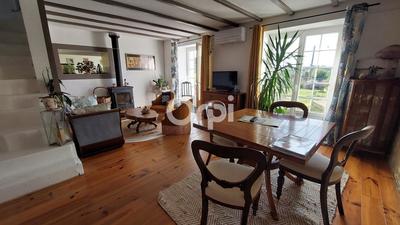 Maison - 130 m² - 4 pièces