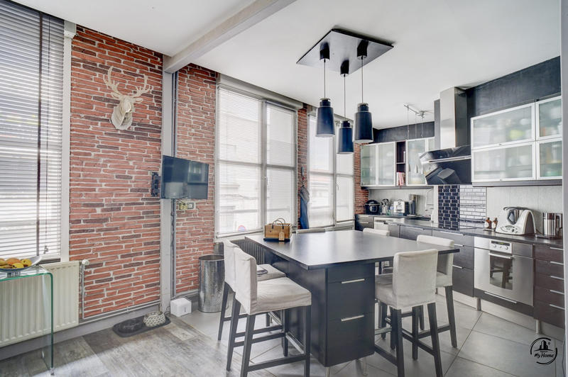 Maison ancienne - 290 m² - 9 pièces