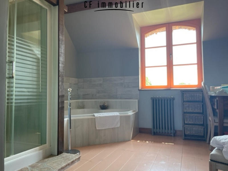 Maison - 289 m² - 6 pièces