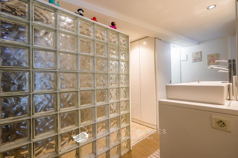 Appartement - 60 m² - 2 pièces