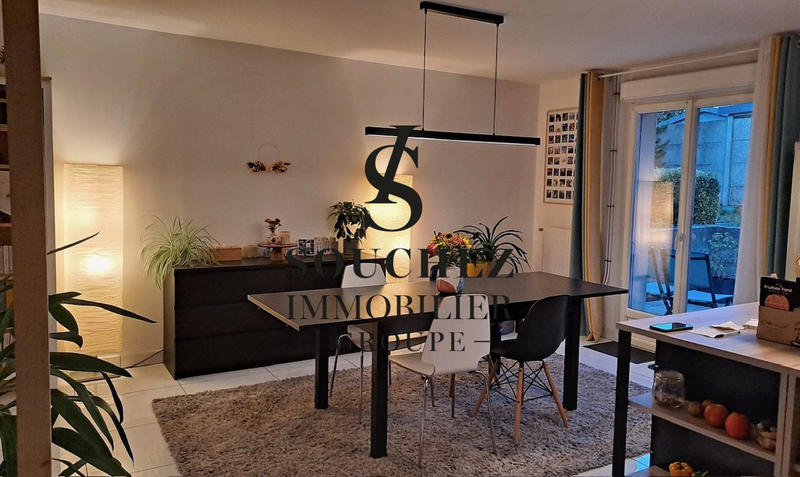 Maison - 86 m² - 5 pièces