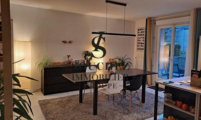 Maison - 86 m² - 5 pièces