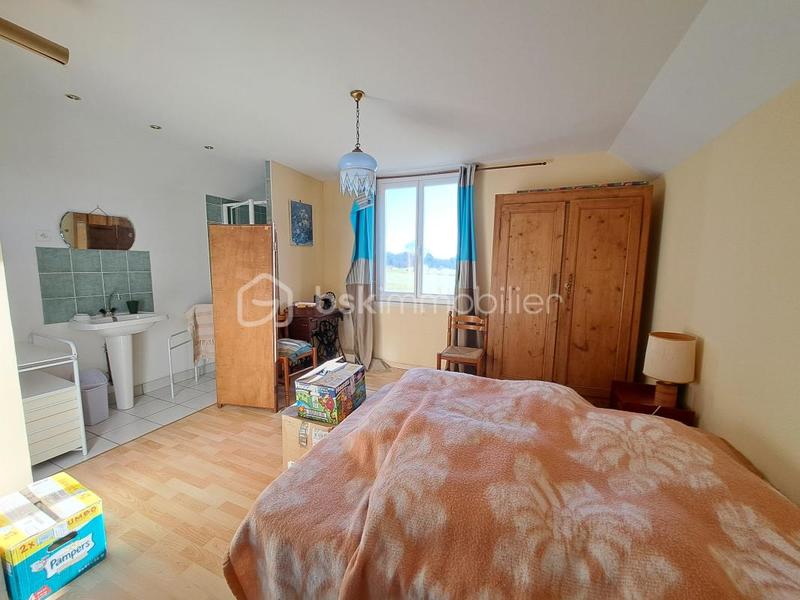 Pavillon - 136 m² - 7 pièces