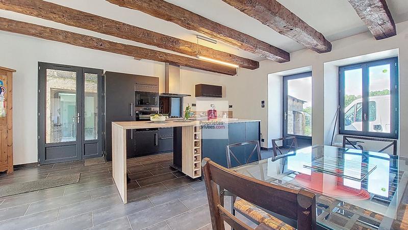 Maison - 110 m² - 4 pièces