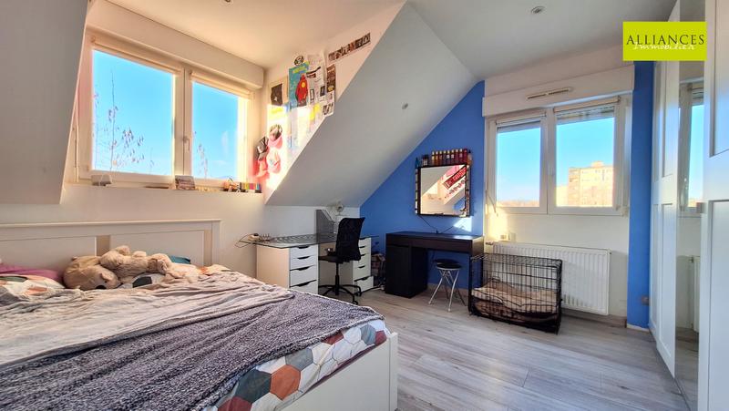 Maison - 172 m² - 7 pièces