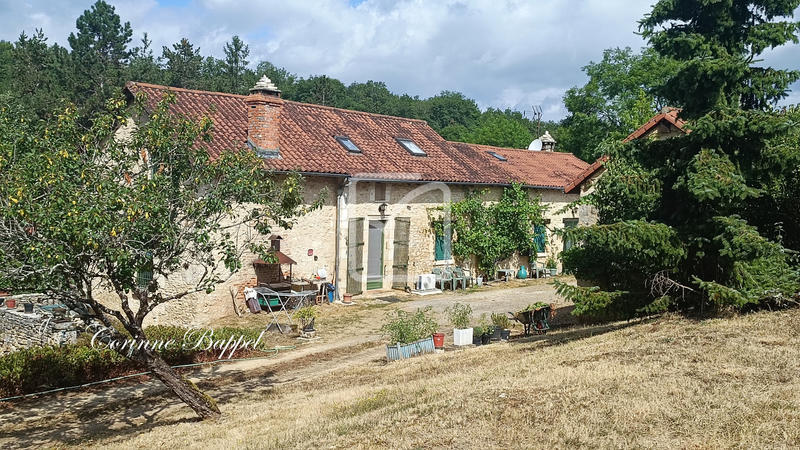 Maison - 156 m² - 5 pièces