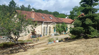 Maison - 156 m² - 5 pièces