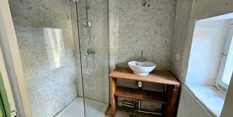 Maison - 230 m² - 6 pièces