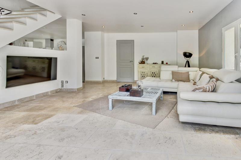 Maison - 149 m² - 5 pièces