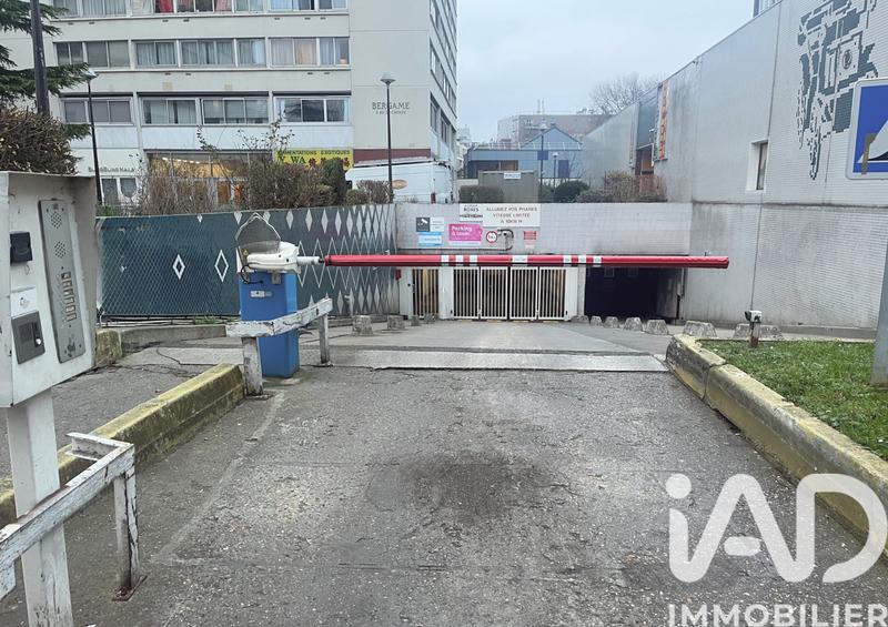 Parking - 12 m²