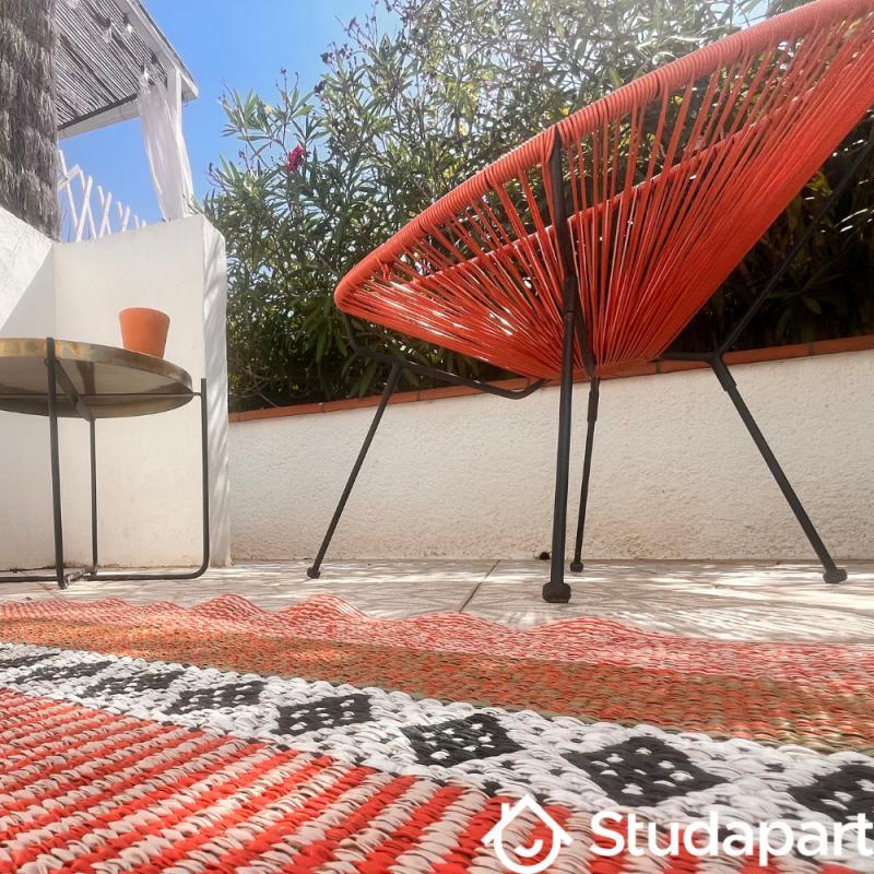 Chambre - 13 m² - 1 pièce