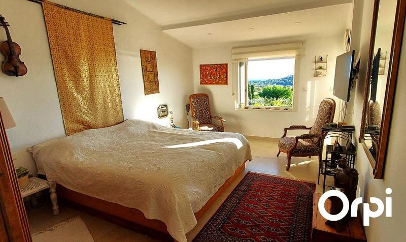 Villa - 150 m² - 5 pièces