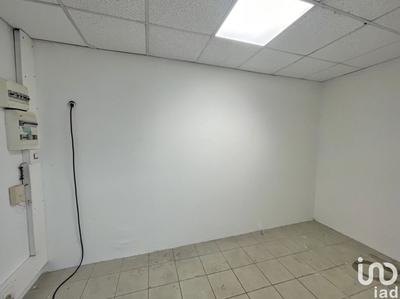 Local commercial - 85 m² - 4 pièces