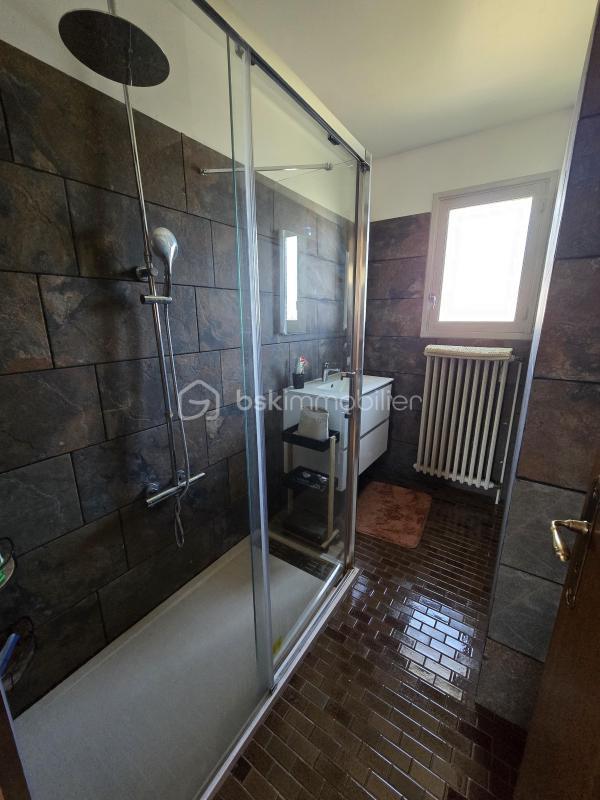 Maison en pierre - 86 m² - 4 pièces