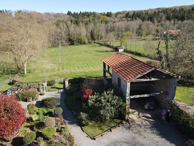 Maison de domaine équestre - 425 m² - 12 pièces
