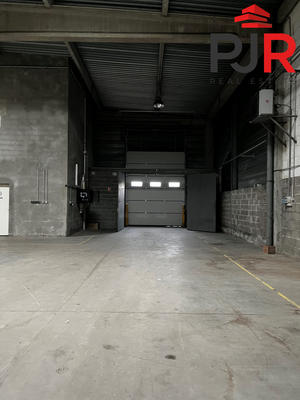 Local d'activités - 859 m²