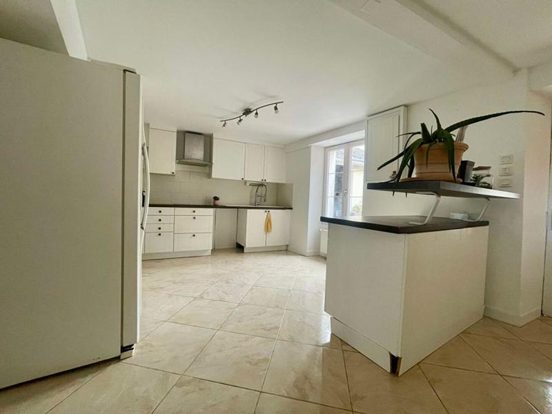 Maison - 105 m² - 4 pièces