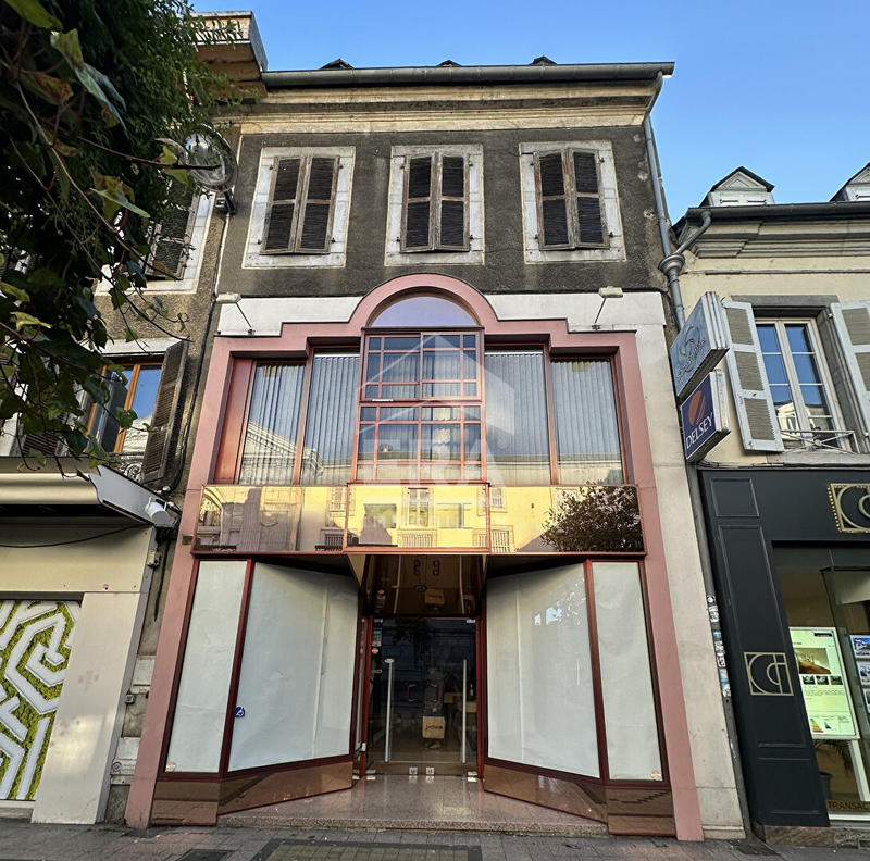 Immeuble - 380 m² - 8 pièces