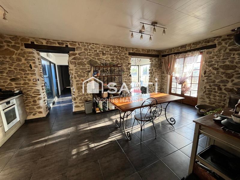 Maison - 110 m² - 4 pièces