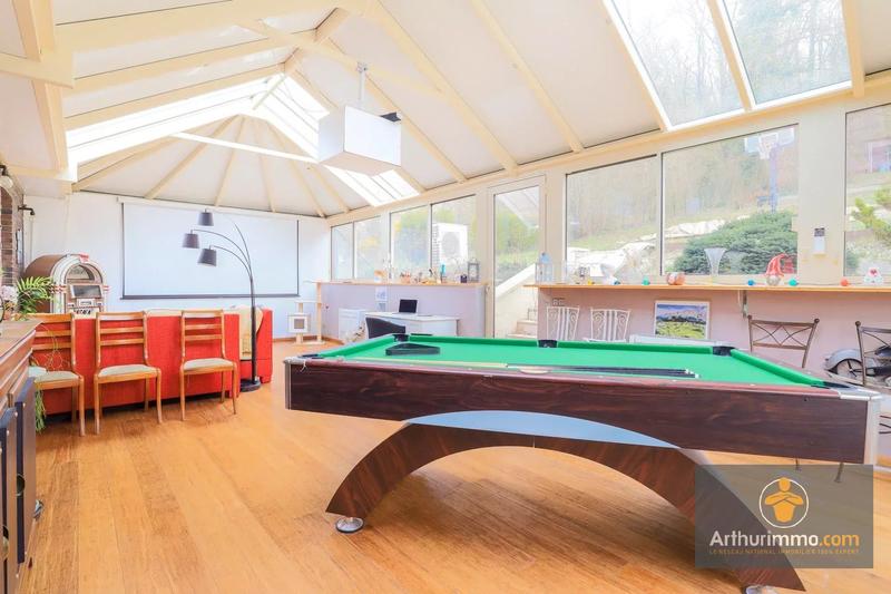 Maison - 180 m² - 6 pièces