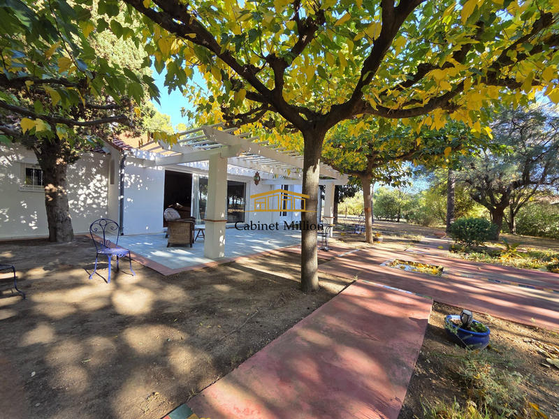 Maison - 200 m² - 6 pièces