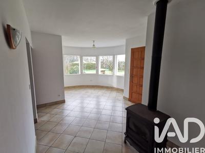 Maison - 180 m² - 7 pièces