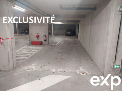 Parking / Garage - 15 m²
