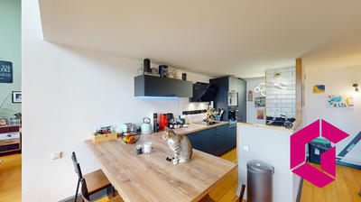 Appartement - 128 m² - 5 pièces