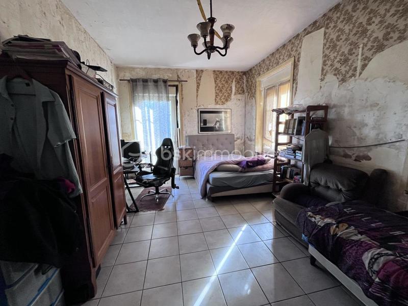 Maison en pierre - 177 m² - 6 pièces