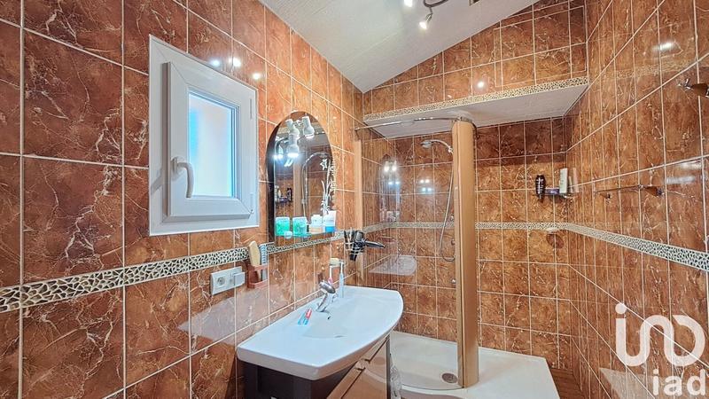 Maison - 170 m² - 8 pièces