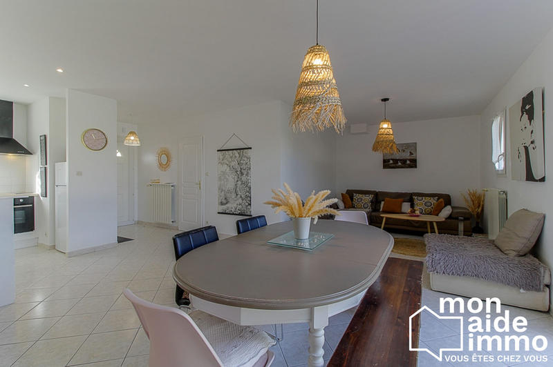 Maison - 88 m² - 4 pièces