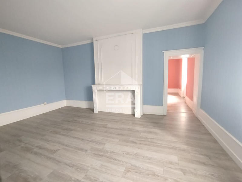 Local commercial - 1 815 m²