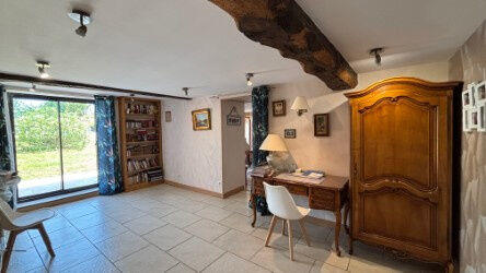 Maison - 267 m² - 10 pièces