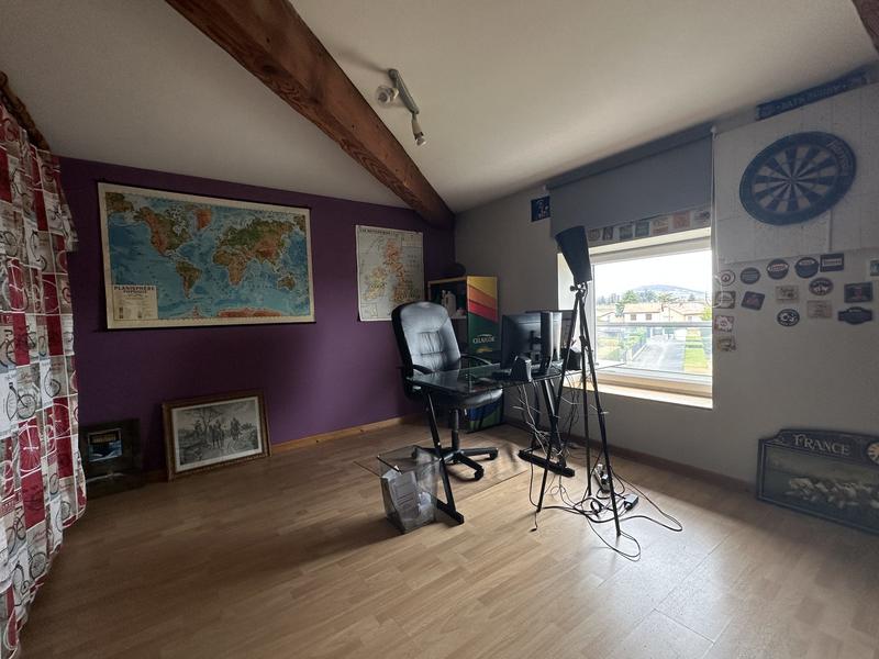 Maison - 301 m² - 11 pièces