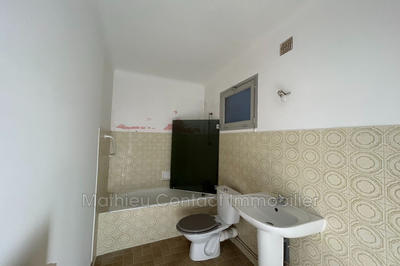 Appartement - 61 m² - 2 pièces