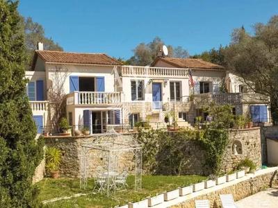 Villa - 530 m² - 10 pièces