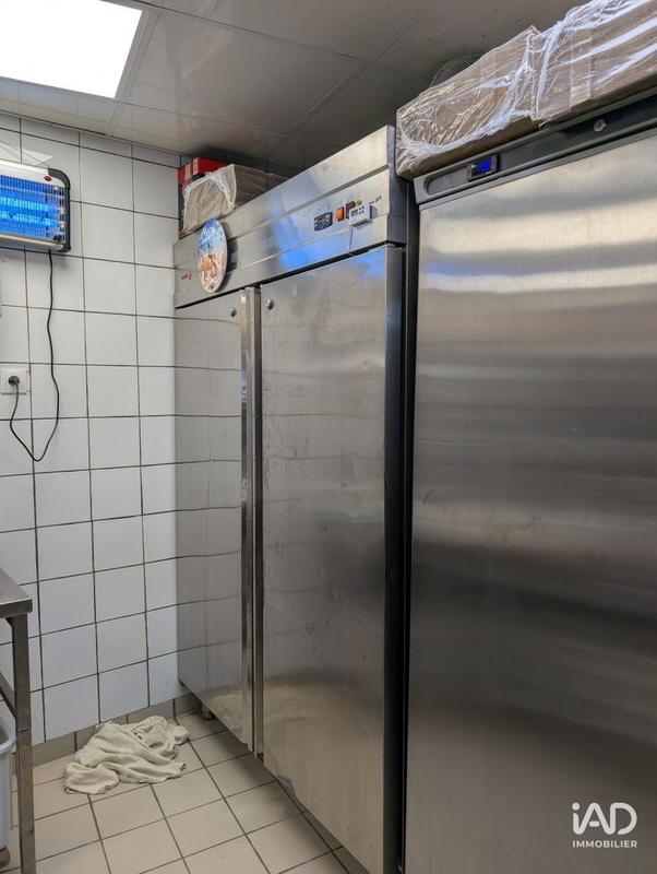 Local commercial - 200 m²