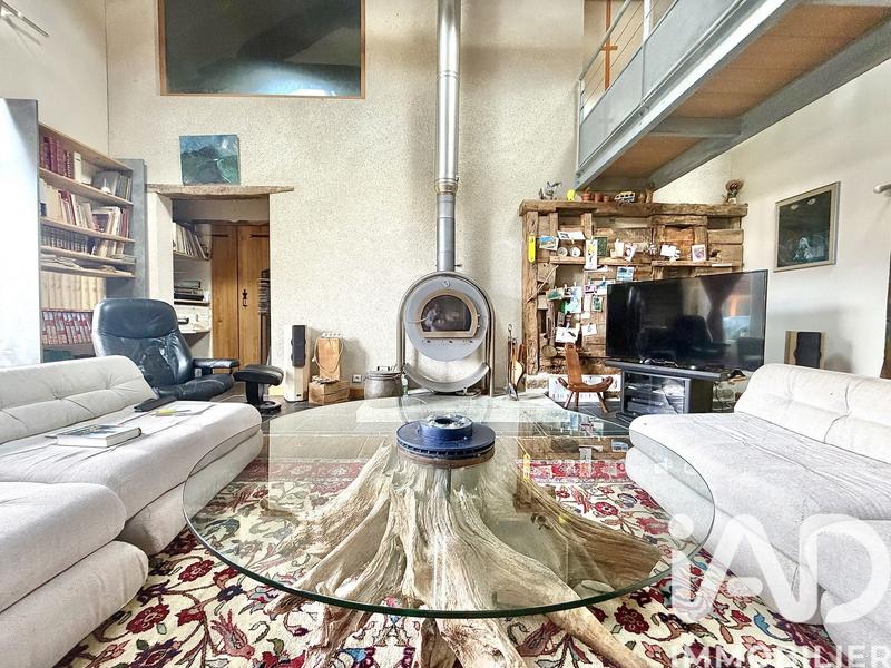 Maison - 198 m² - 5 pièces