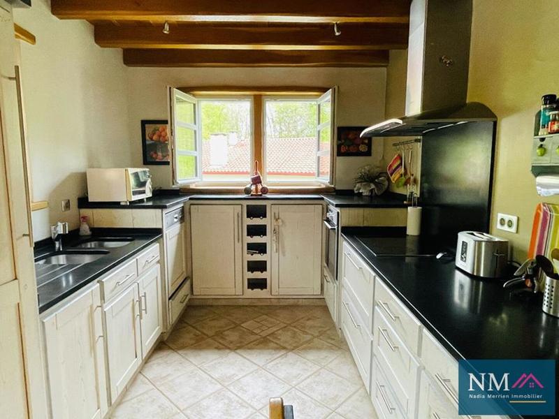 Maison - 165 m² - 8 pièces