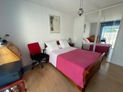 Maison - 99 m² - 5 pièces