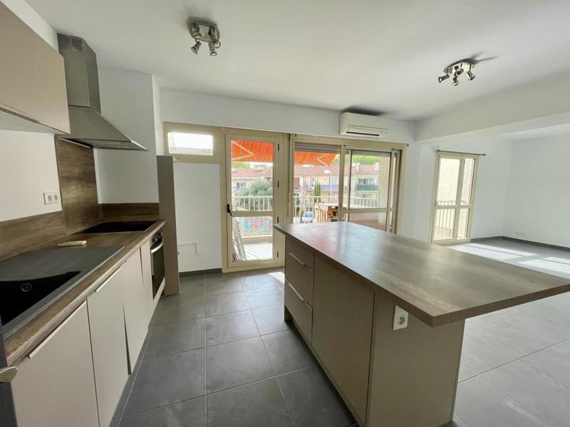 Appartement - 63 m² - 2 pièces