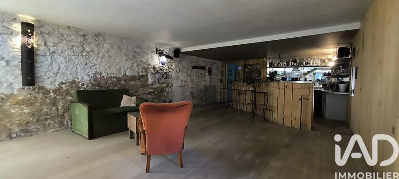 Maison - 1 022 m² - 15 pièces