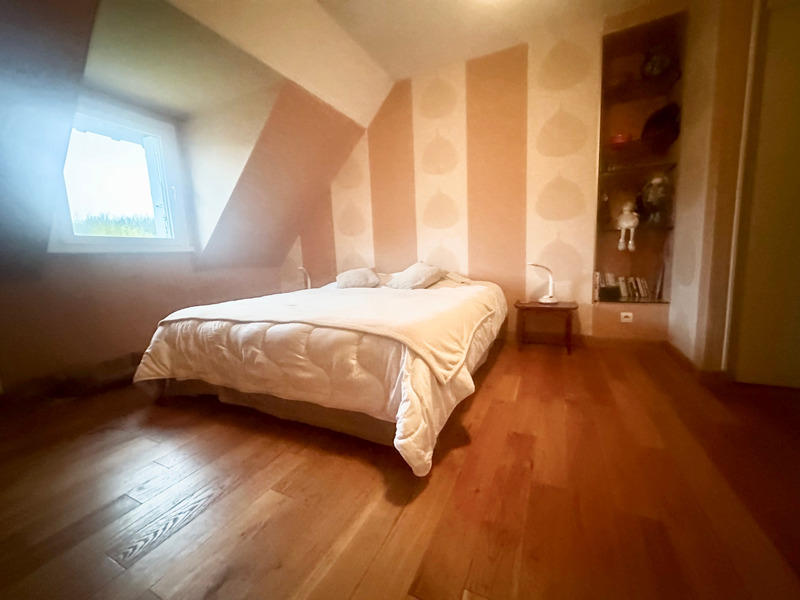 Maison - 163 m² - 6 pièces