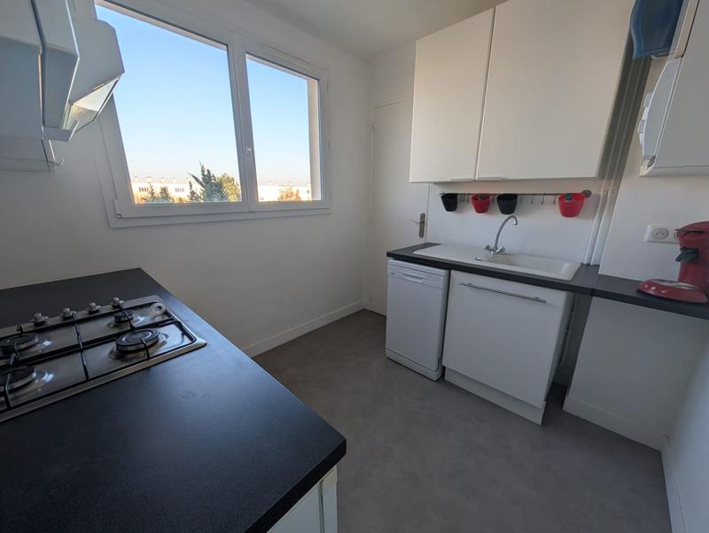 Appartement - 64 m² - 4 pièces