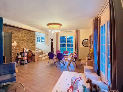 Maison - 89 m² - 4 pièces