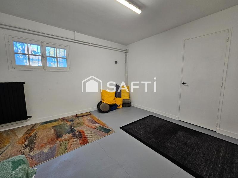 Maison - 165 m² - 6 pièces